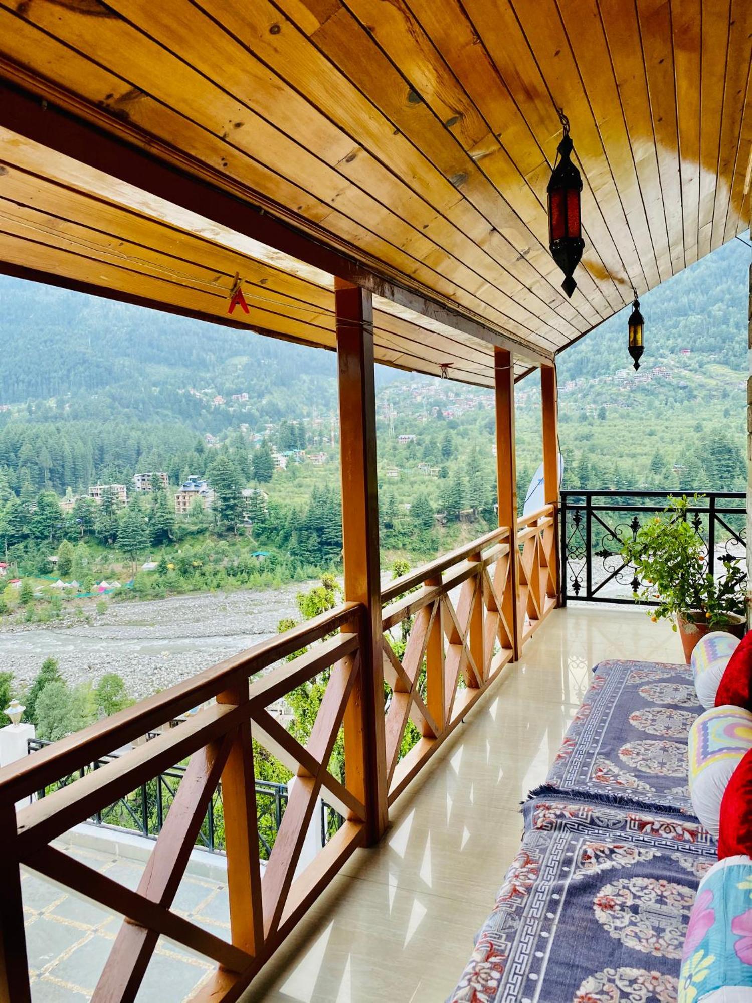 Hotel Hollywood Manali - Scenic River & Mountain View With Premium Rooms 外观 照片
