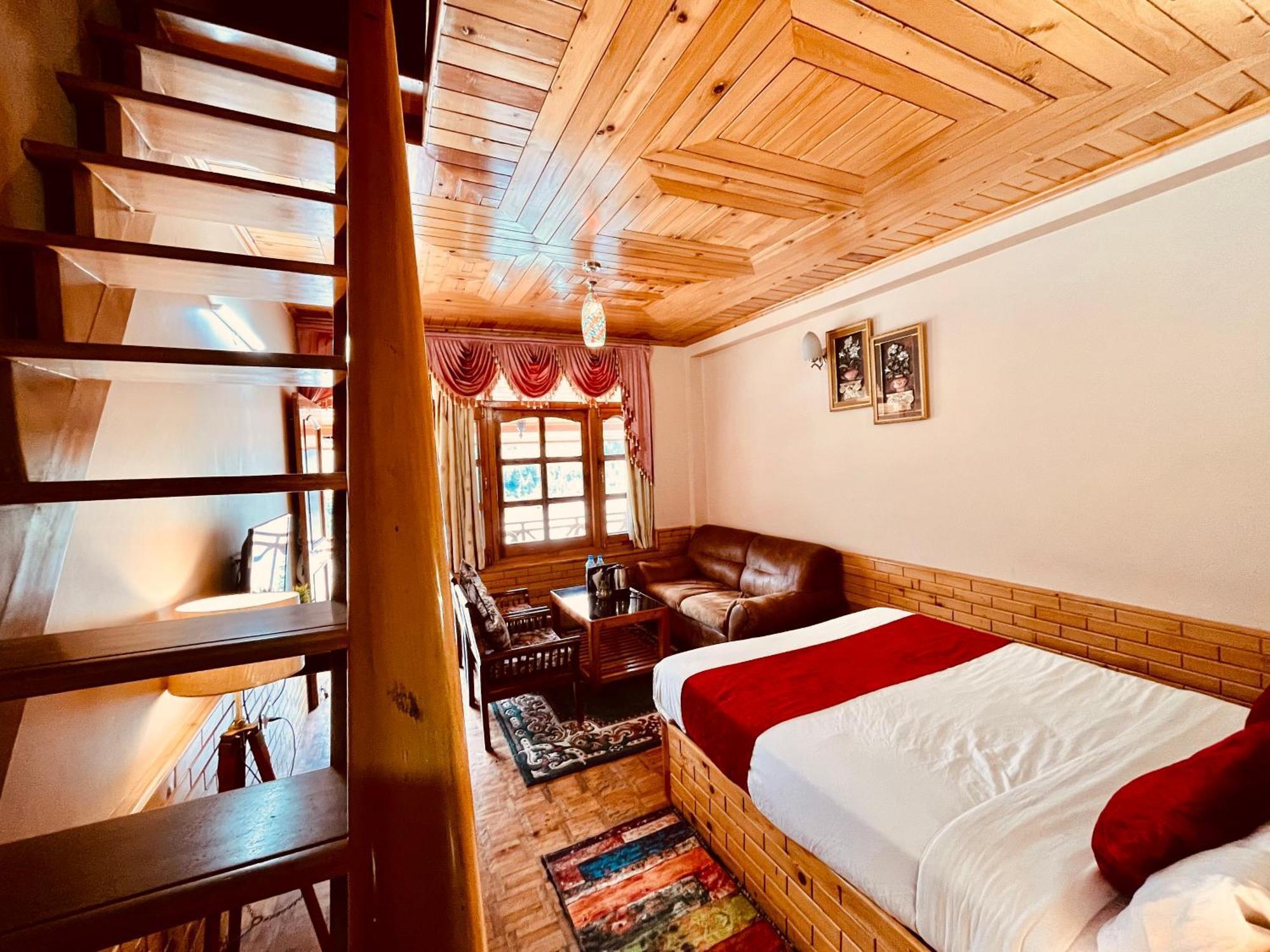 Hotel Hollywood Manali - Scenic River & Mountain View With Premium Rooms 外观 照片